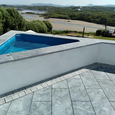 Cascade & Hot Tub F94 H0fr * Donegal Town