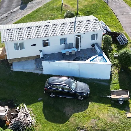 Cascade & Hot Tub F94 H0fr Donegal Town