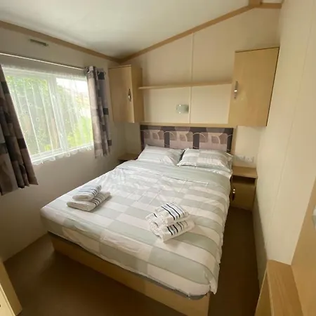 Cascade & Hot Tub F94 H0fr * Donegal Town