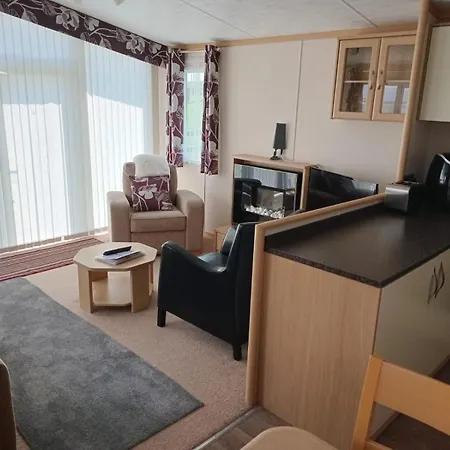 Holiday home Cascade & Hot Tub F94 H0fr