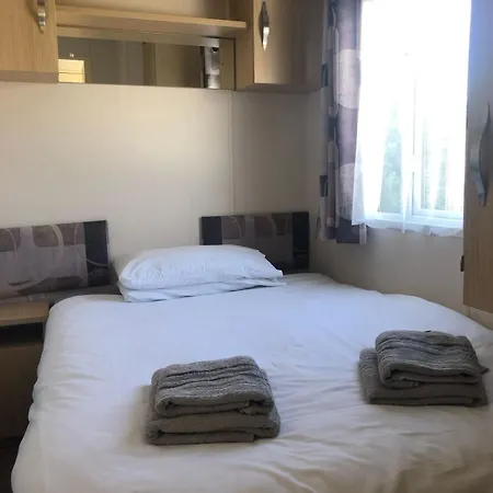 Cascade & Hot Tub F94 H0fr * Donegal Town