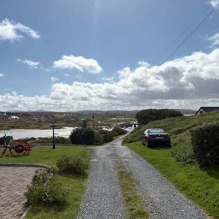 Cascade & Hot Tub F94 H0fr بيت للعطل *