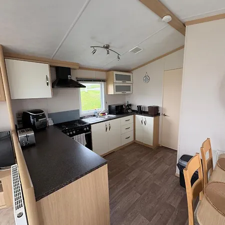 Semesterbostad Cascade & Hot Tub F94 H0fr *