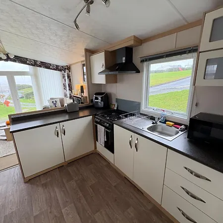 Cascade & Hot Tub F94 H0fr Ferienhaus Donegal Town