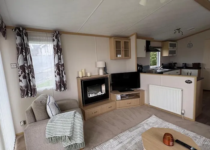 Cascade & Hot Tub F94 H0fr * Donegal Town